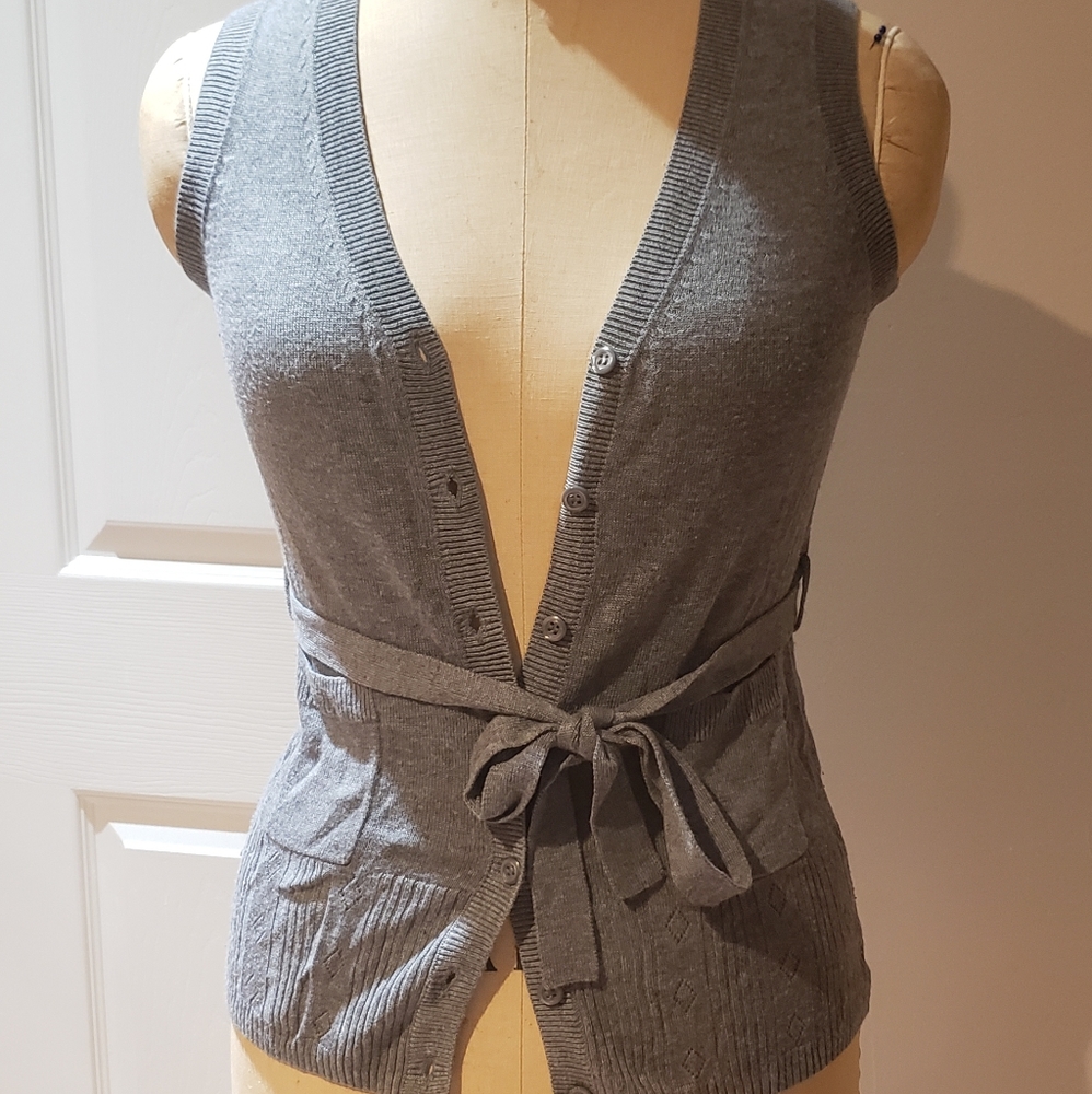 Vest cardigan